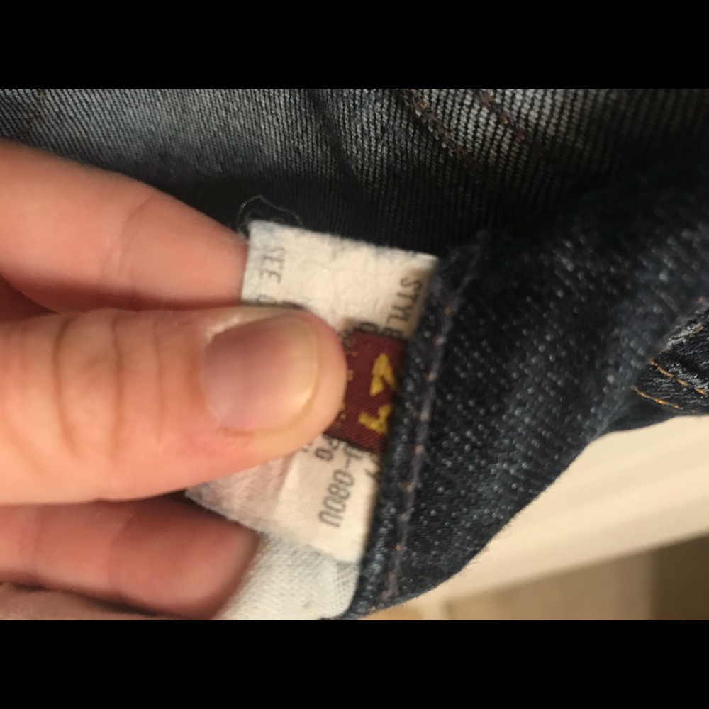 7 for all mankind distressed bootcut jean size 29